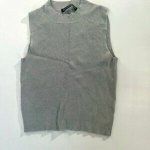 Brandy Melville Gray Sweater Vest size XS pre owned